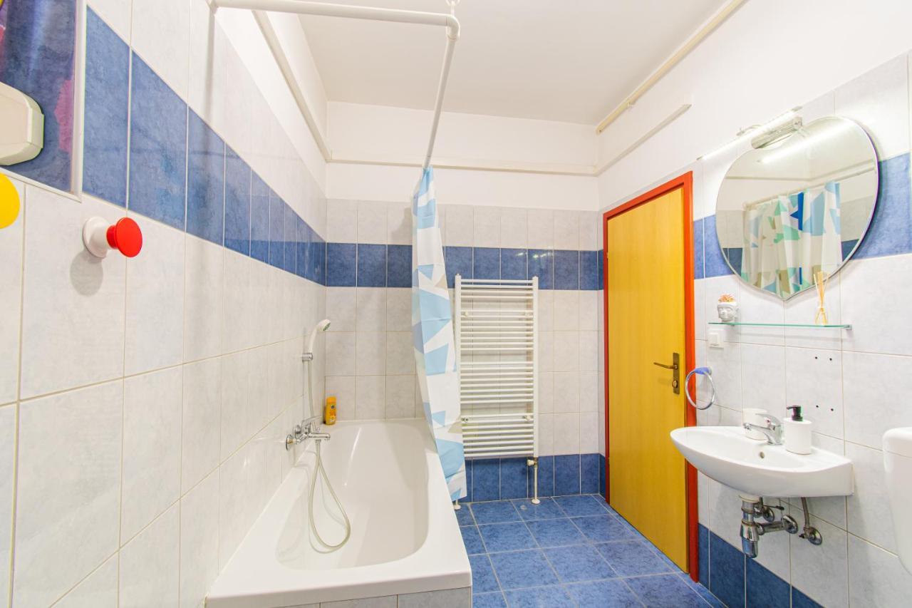 Flexible Selfcheckins 47 - Zagreb - Two Loggia - New - 3 Beedroms - 2 Wc Apartment Bagian luar foto