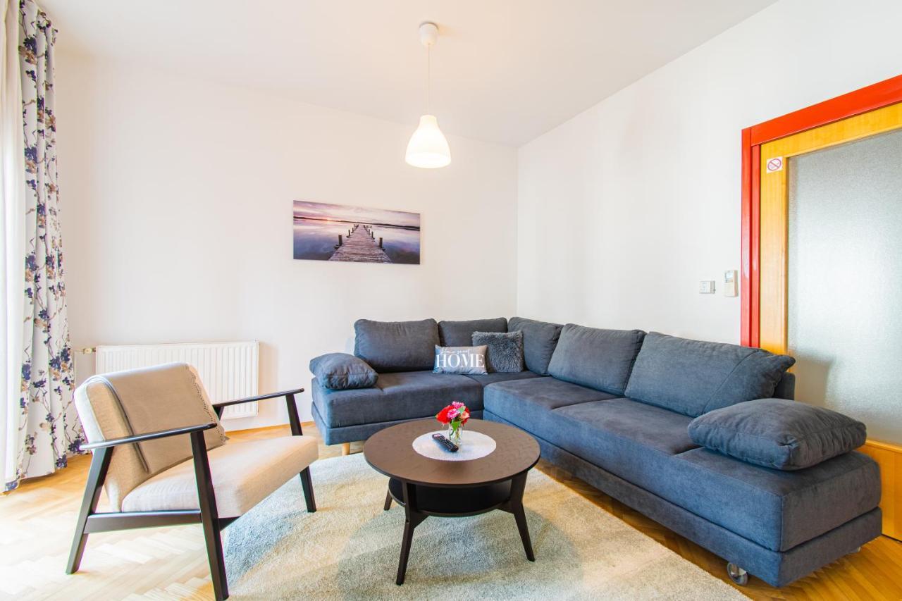 Flexible Selfcheckins 47 - Zagreb - Two Loggia - New - 3 Beedroms - 2 Wc Apartment Bagian luar foto